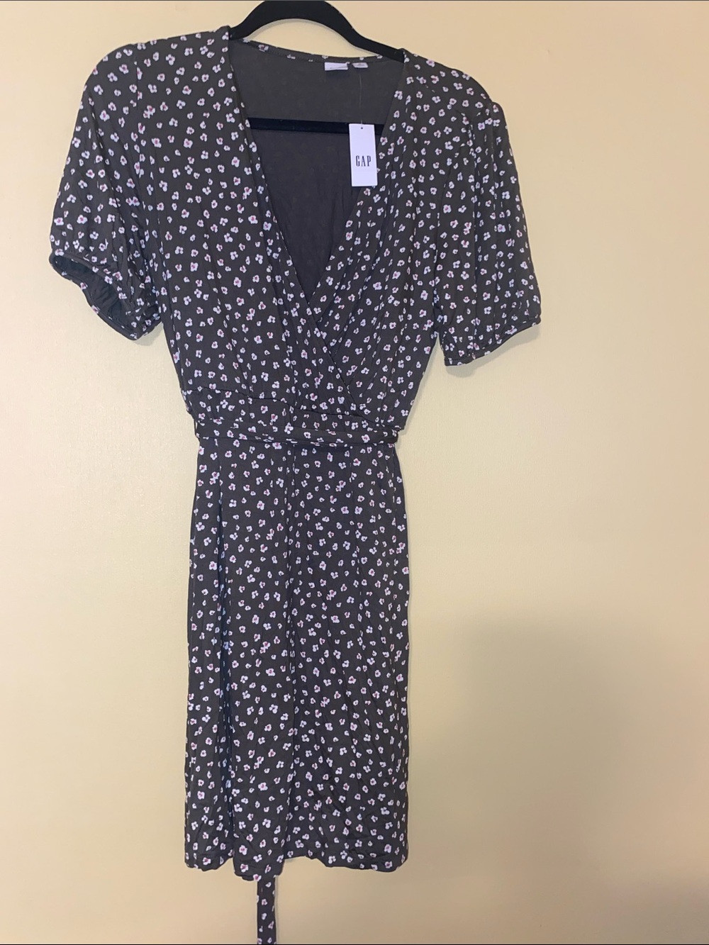 GAP Factory Black and White Floral Wrap Midi Dress